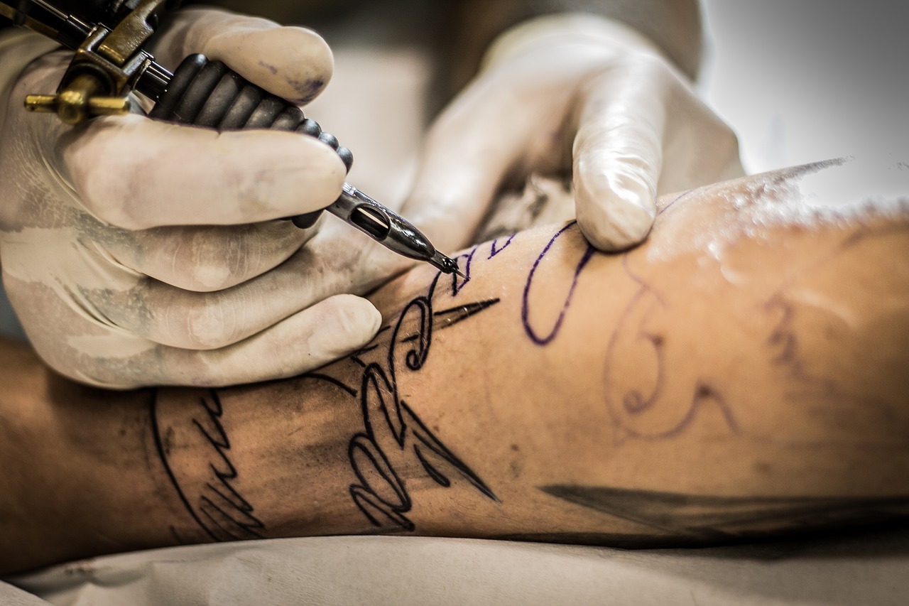 How Much Do Tattoos Actually Hurt? We Asked a Dermatologist